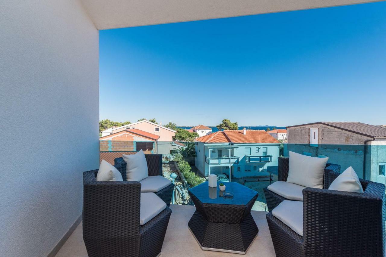 Luxury Apartments Vilamaloca Vir Buitenkant foto
